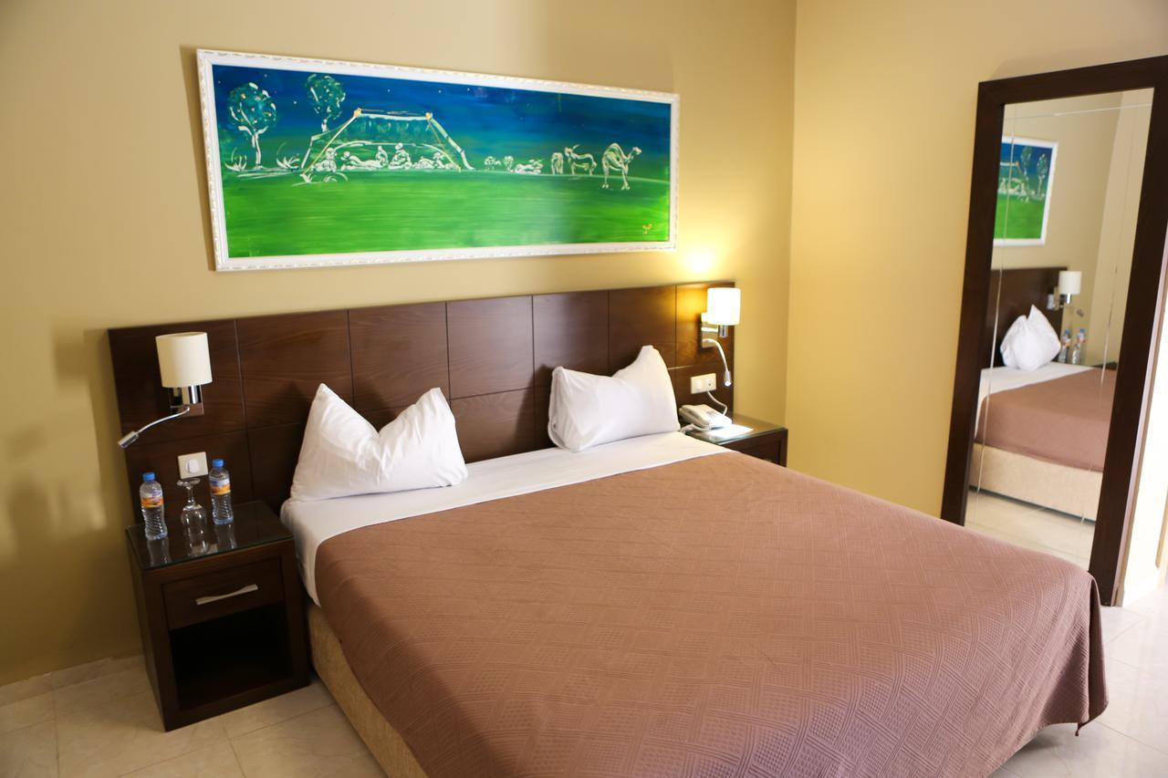 Hotel Mauricenter Nouakchott Kültér fotó